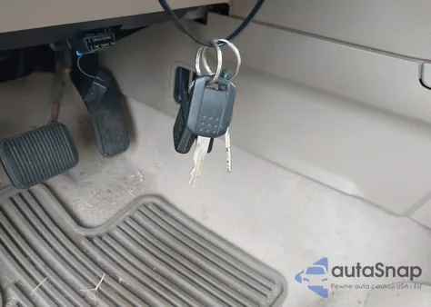 2005 Mercury Montego Luxury z USA, uszkodzony, nr VIN 1MEFM401X5G610905